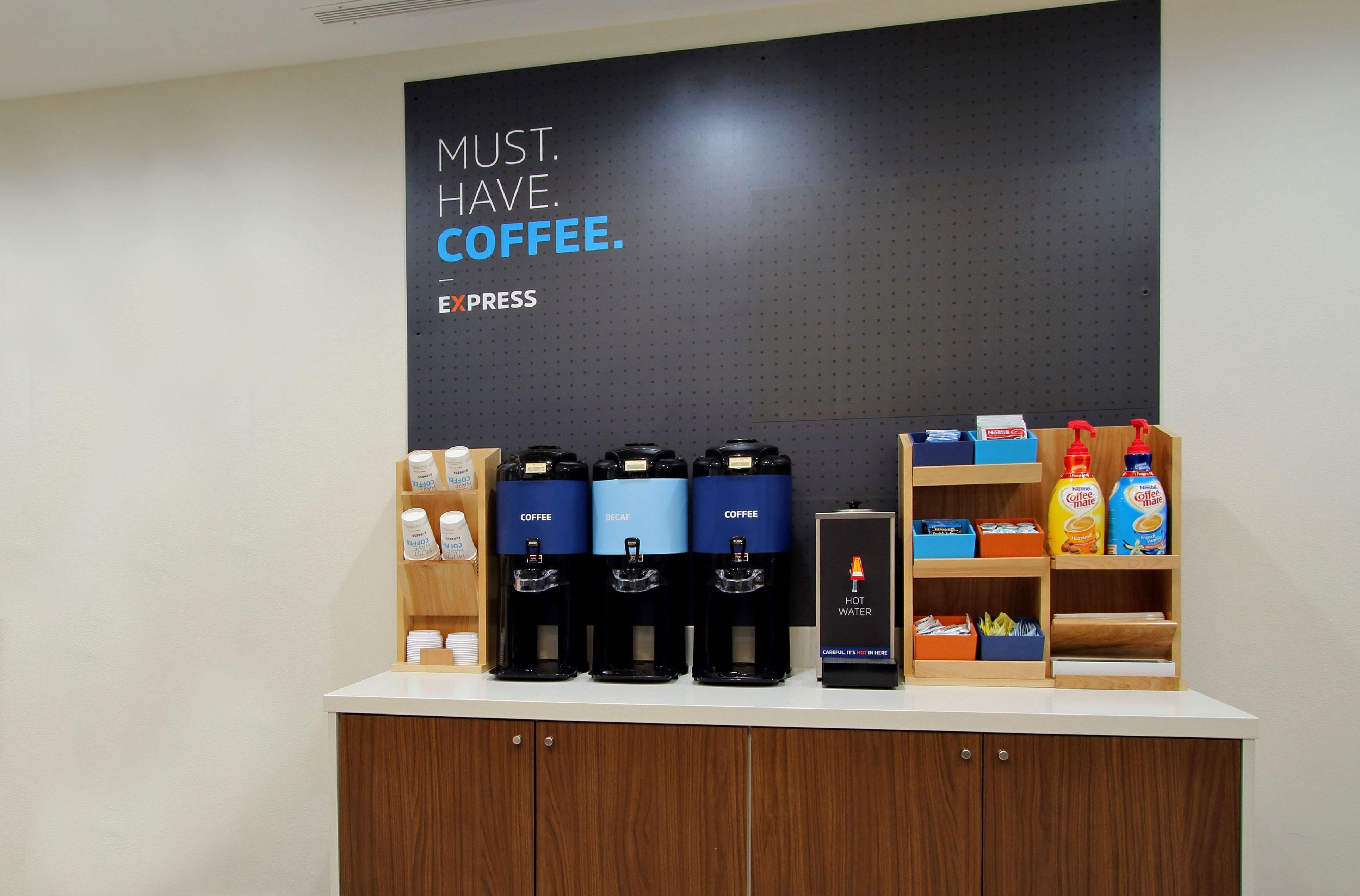 Holiday Inn Express & Suites Cumberland - La Vale By Ihg Eksteriør billede