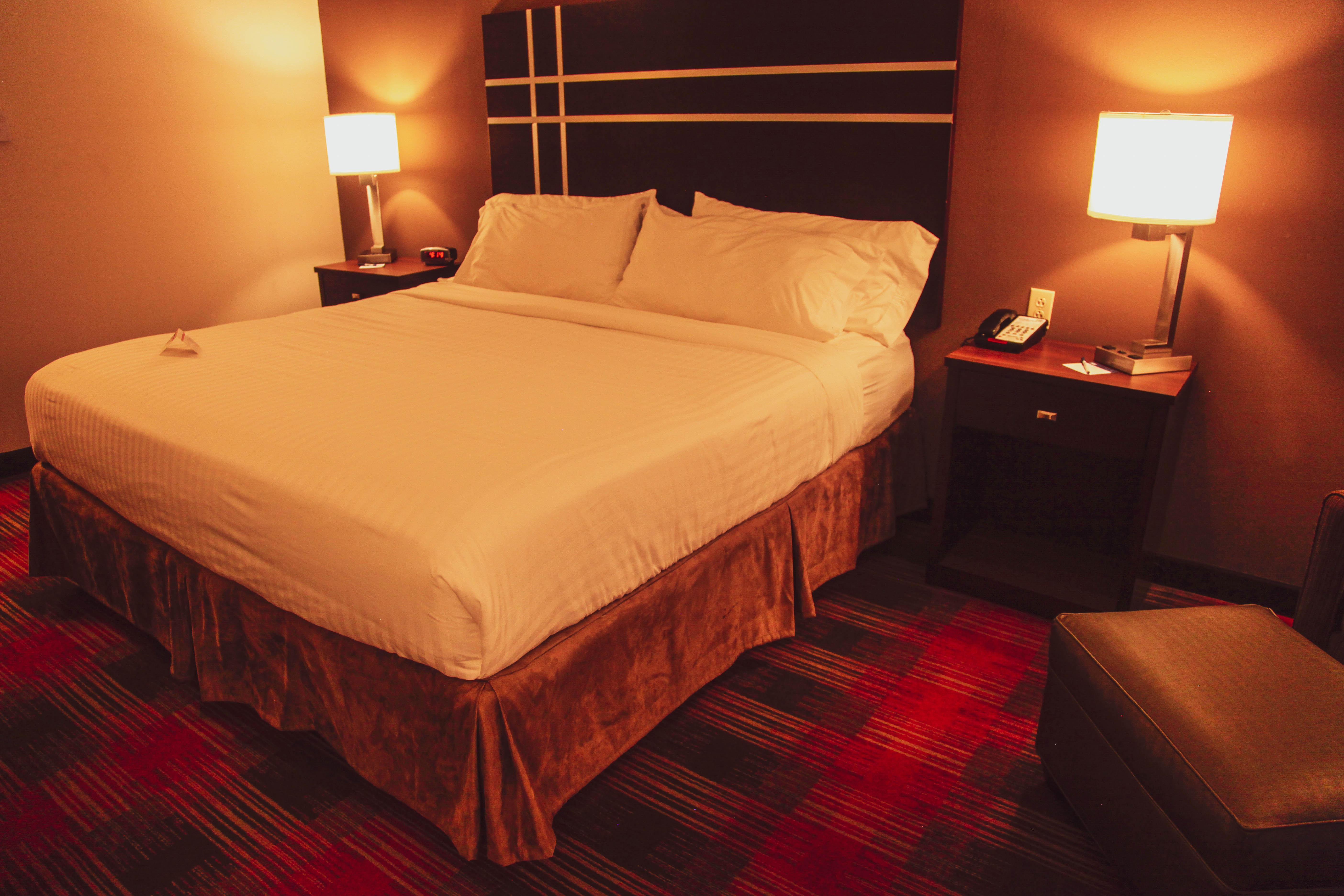 Holiday Inn Express & Suites Cumberland - La Vale By Ihg Eksteriør billede